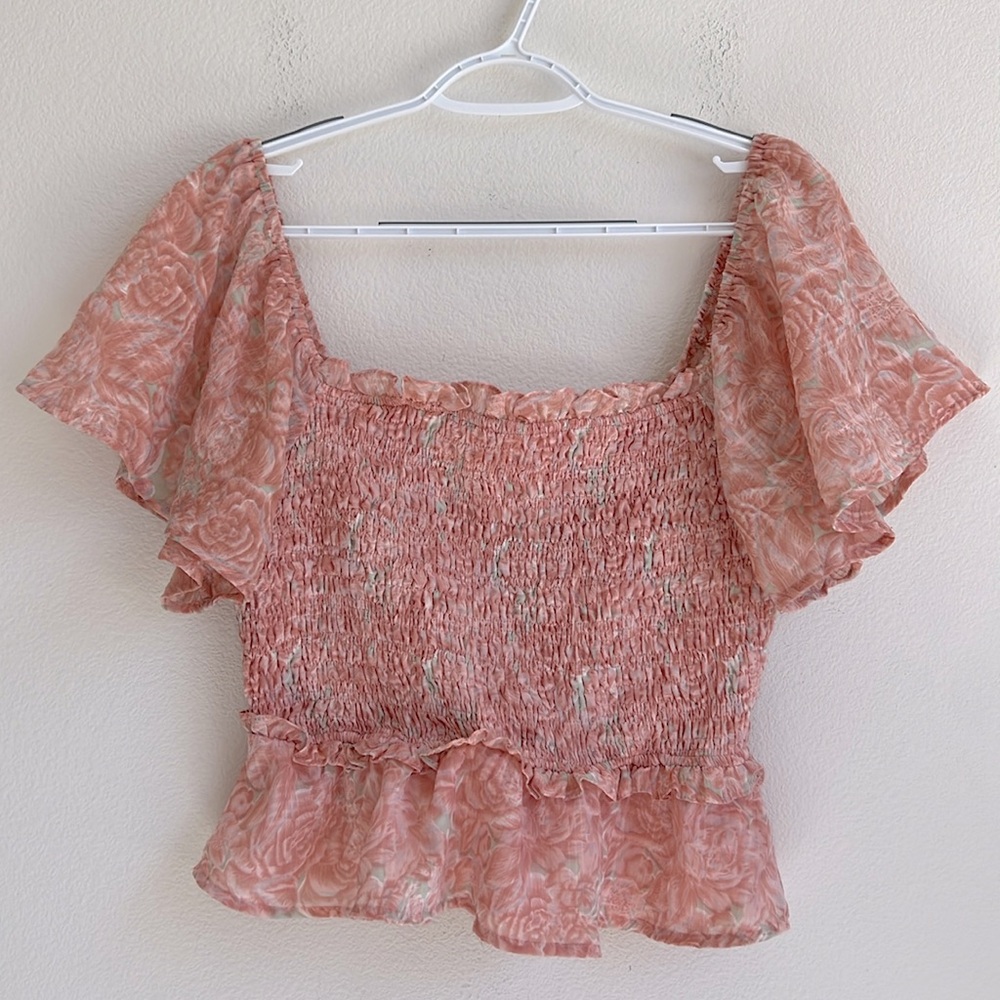 ASTR Pink Smocked Ruffle Sleeves Blouse